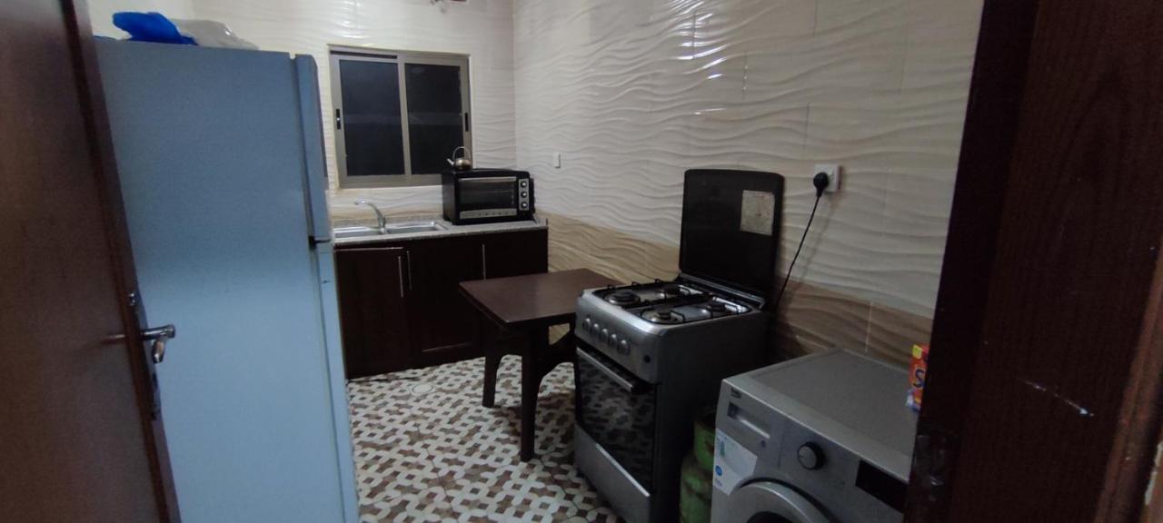 Galaxy Apartments Aqaba Exterior photo